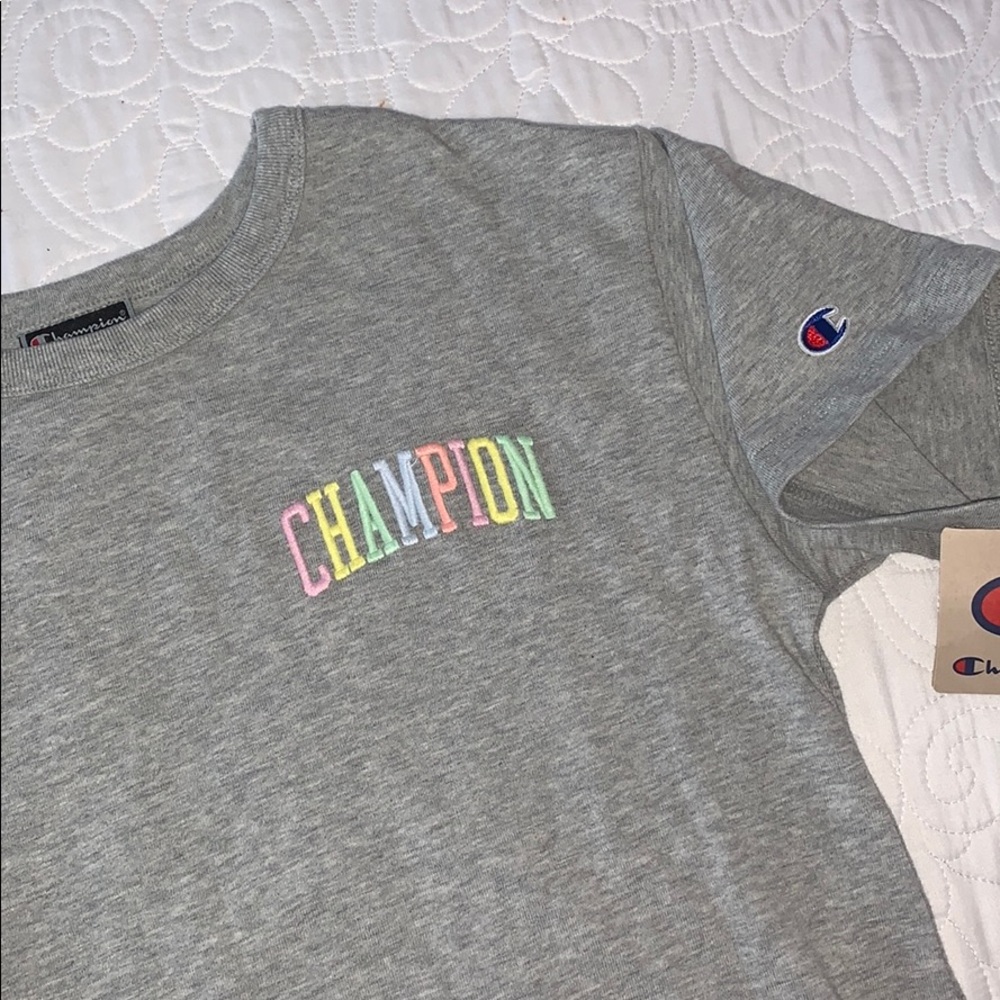Brand New! Champion crop top - Picture 2 of 4